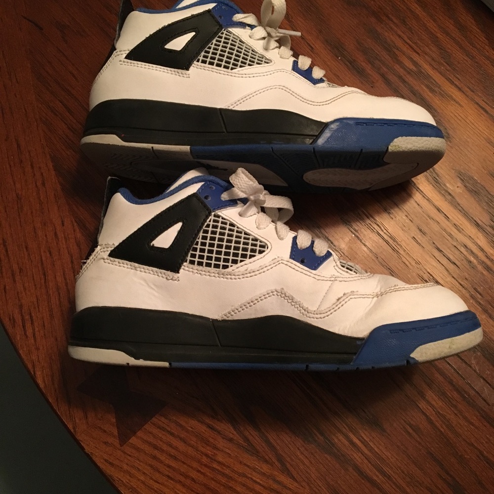 Boys Jordans